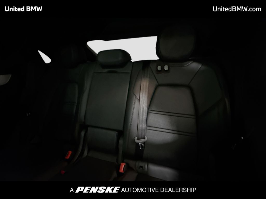 Thumbnail: 2025 Porsche  - 13