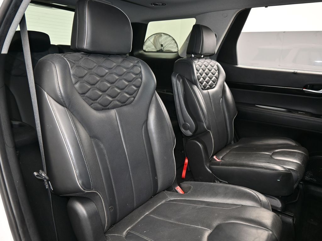 Used 2021 Hyper White Hyundai Limited image 48