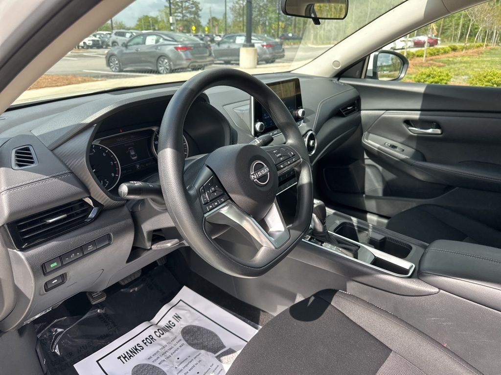 2024 Aspen White Tricoat Nissan Sentra SV FWD Sedan