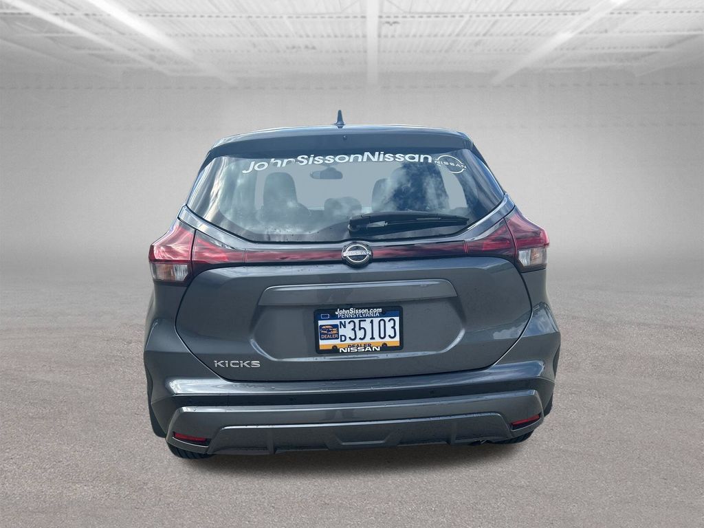 2025 Nissan Kicks Play S - 3
