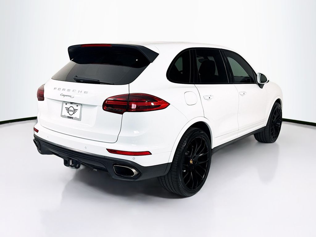 Thumbnail: 2017 Porsche Cayenne - 5