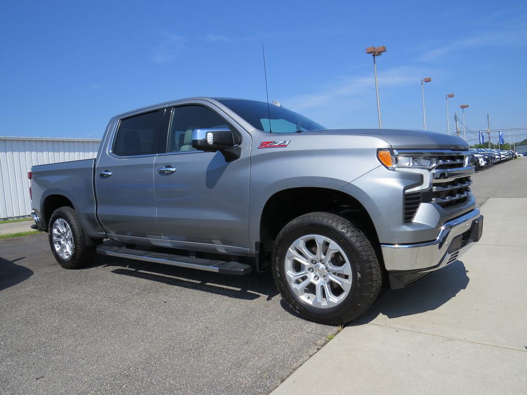 Sterling Gray Metallic 2023 Chevrolet Silverado 1500 Pickup Truck Four-Wheel Drive Automatic