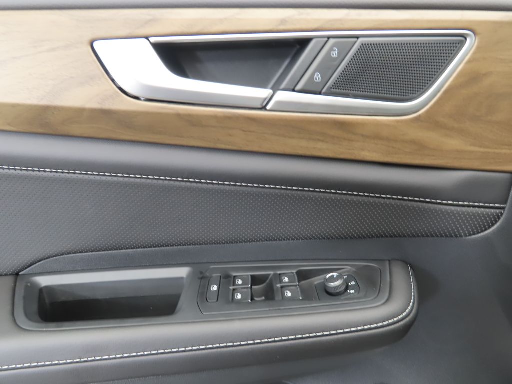 Thumbnail: 2026 Volkswagen Atlas - 23