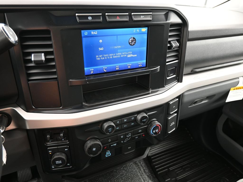 2024 Ford F-350 Super Duty XLT