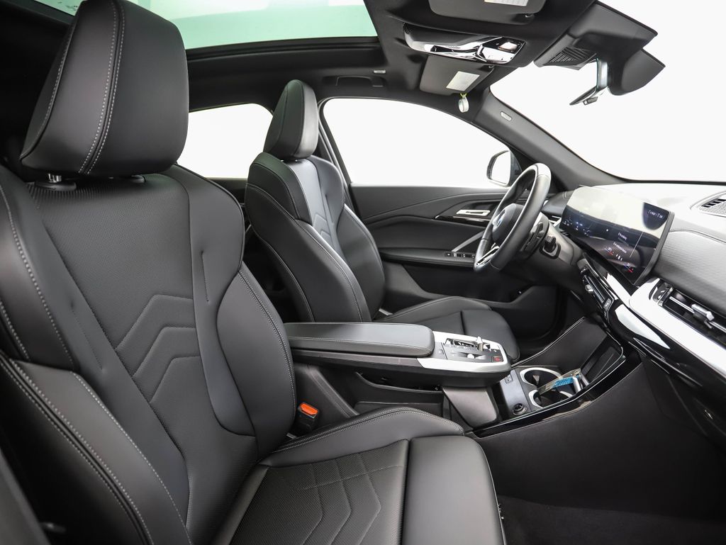 Thumbnail: 2026 BMW X2 - 30