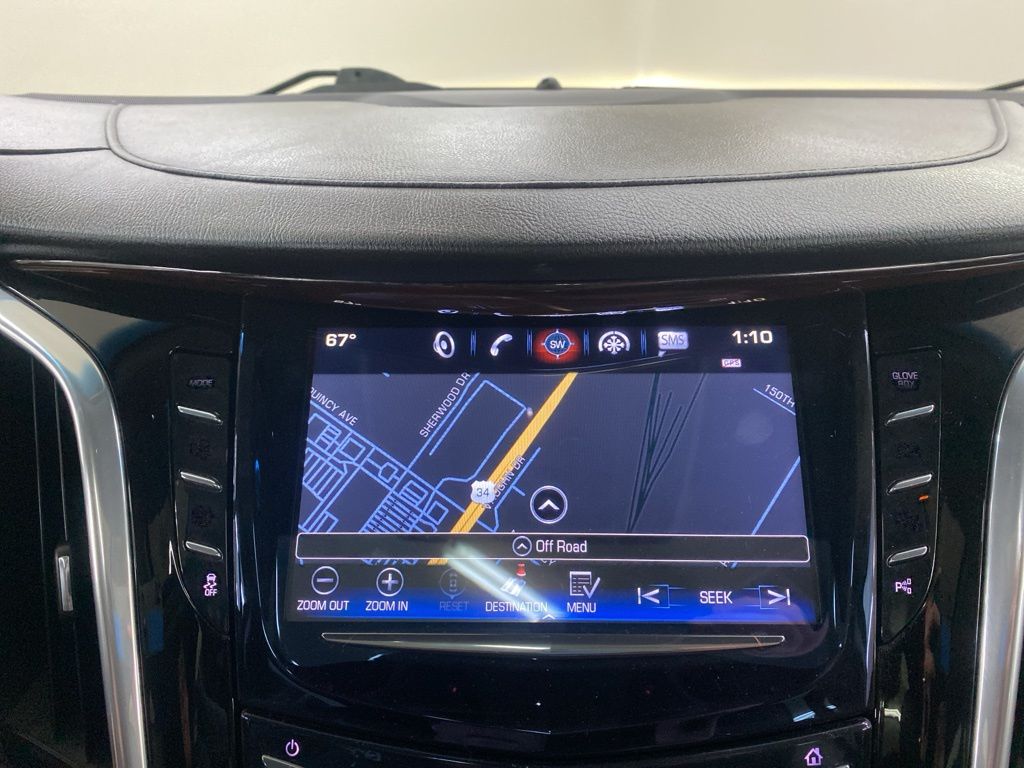 2020 Cadillac Escalade Luxury photo