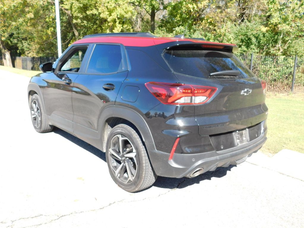 Thumbnail: 2021 Chevrolet TrailBlazer - 3