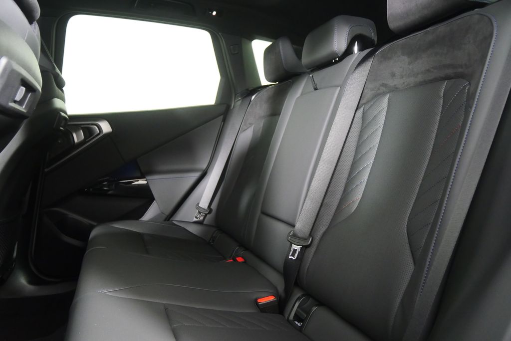 Thumbnail: 2026 BMW X3 - 16