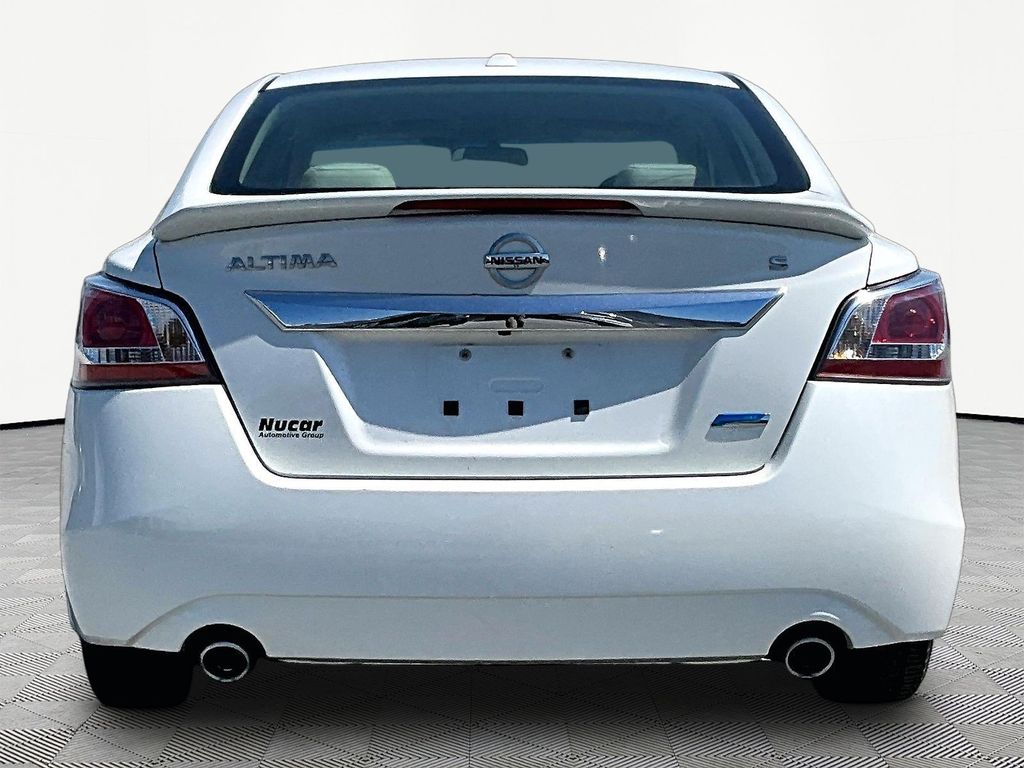 2014 Nissan Altima — photo 5