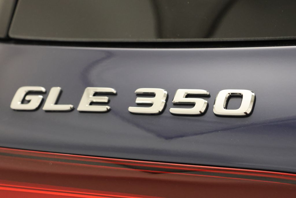 Thumbnail: 2026 Mercedes-Benz GLE - 9