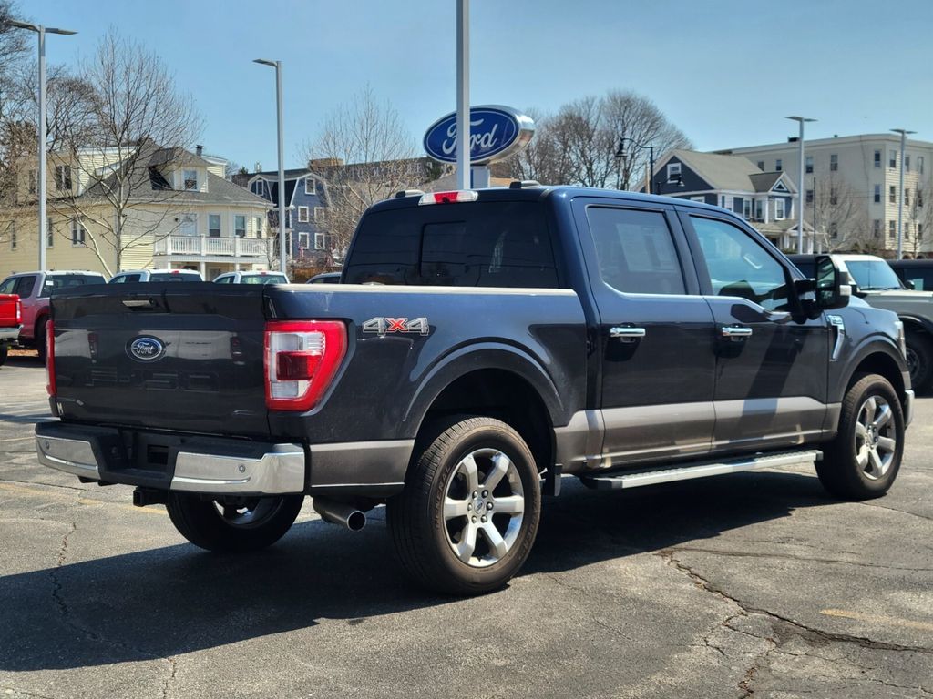 View vehicle photo 6