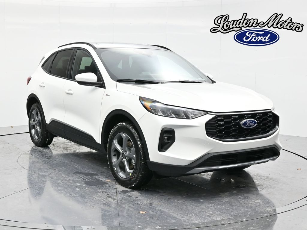 2026 Ford Escape Hybrid ST-Line Select AWD