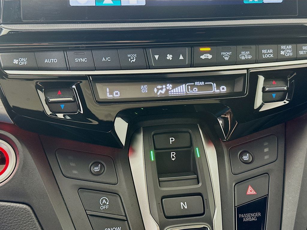 Thumbnail: 2025 Honda Odyssey - 15