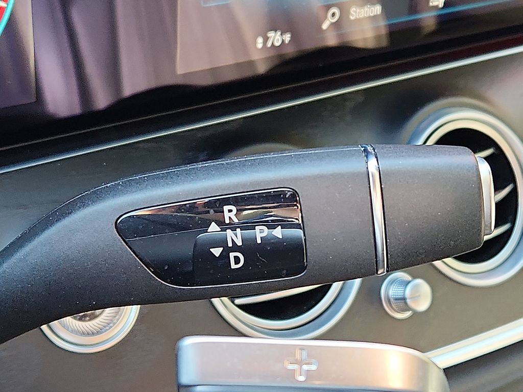 Thumbnail: 2023 Mercedes-Benz E-Class - 16