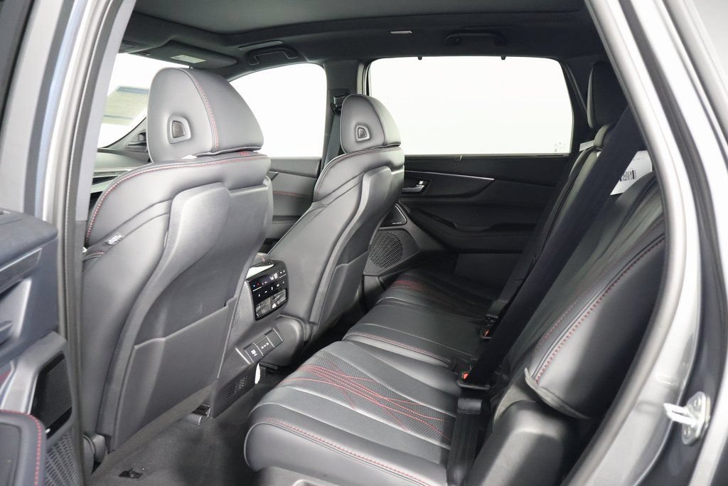 Thumbnail: 2026 Acura MDX - 6