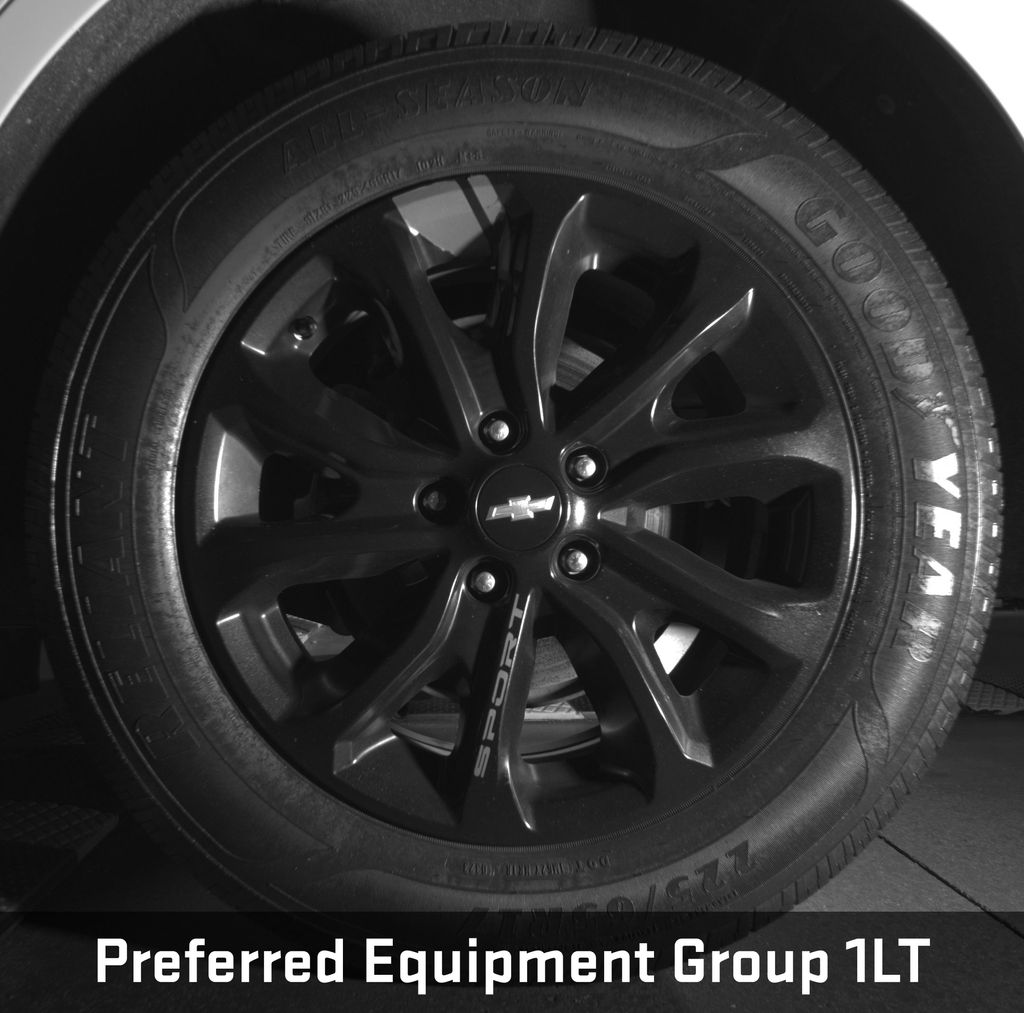 2019 Chevrolet Equinox LT White at Bob Ruth Ford