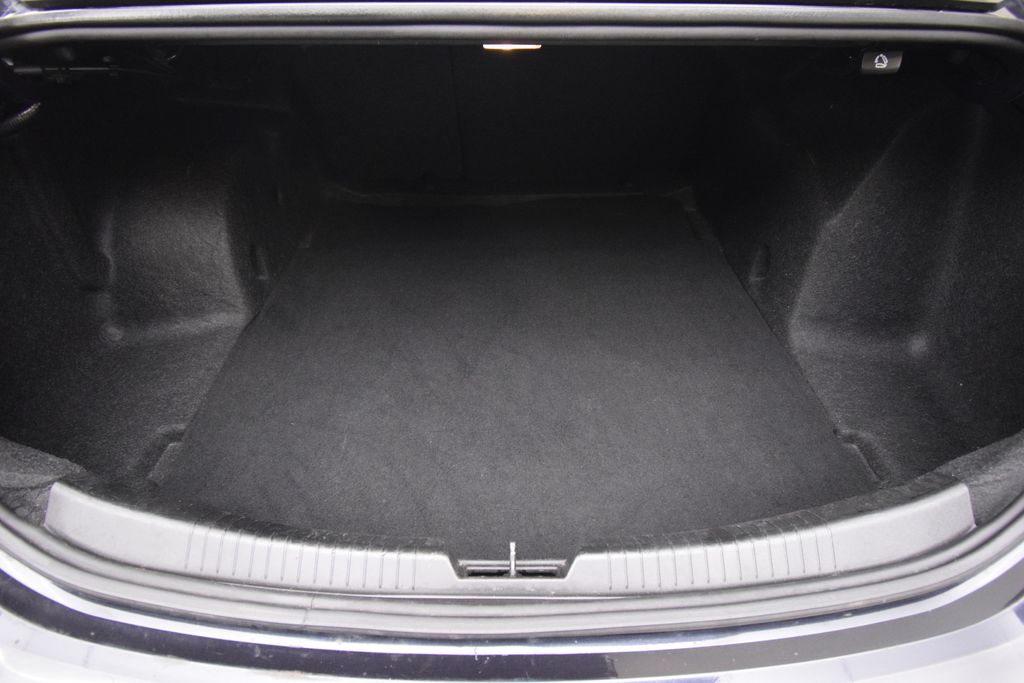 used 2023 Chevrolet Malibu car