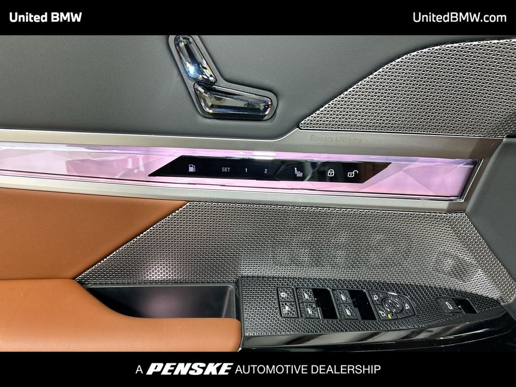 Thumbnail: 2025 BMW 7 Series - 11