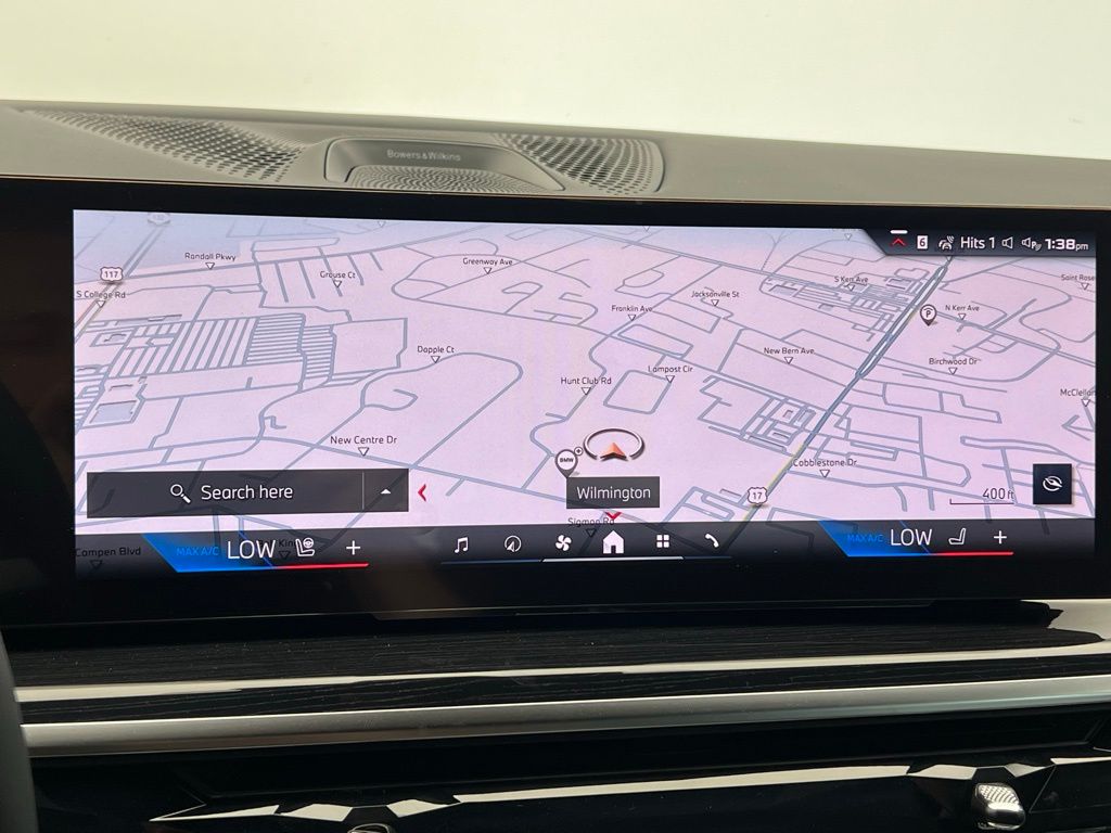 Thumbnail: 2025 BMW X7 - 15