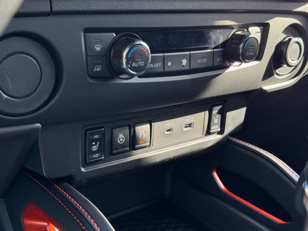 New 2026 Nissan Frontier Truck