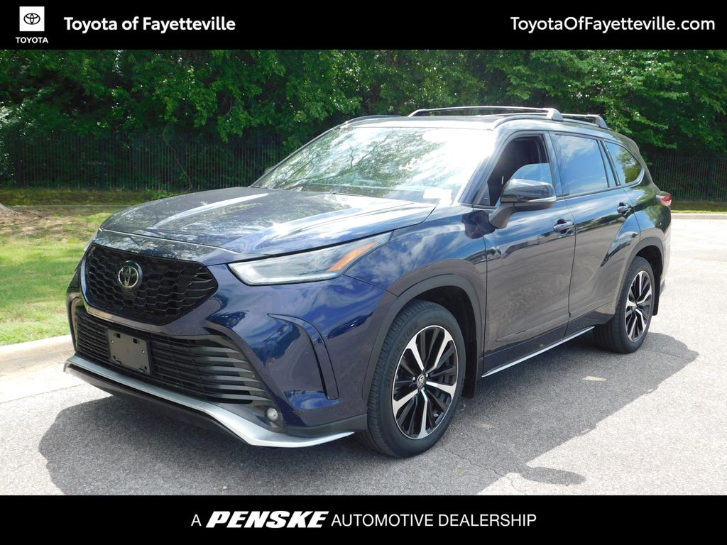 2022 Toyota Highlander XSE -
                Fayetteville, AR