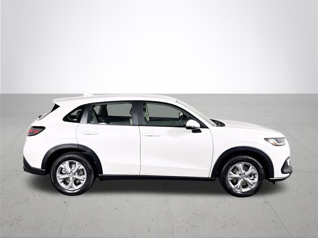 2025 Honda HR-V LX