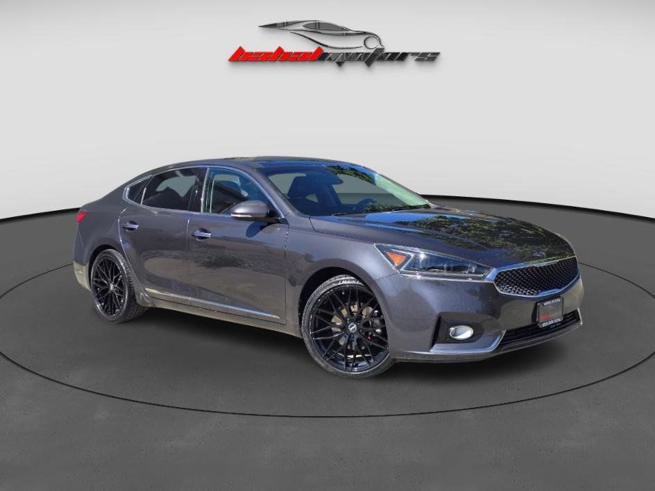 2017 Kia Cadenza Premium