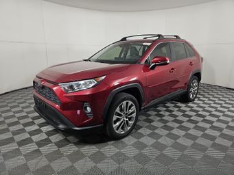 2020 Toyota RAV4 XLE Premium FWD's photo