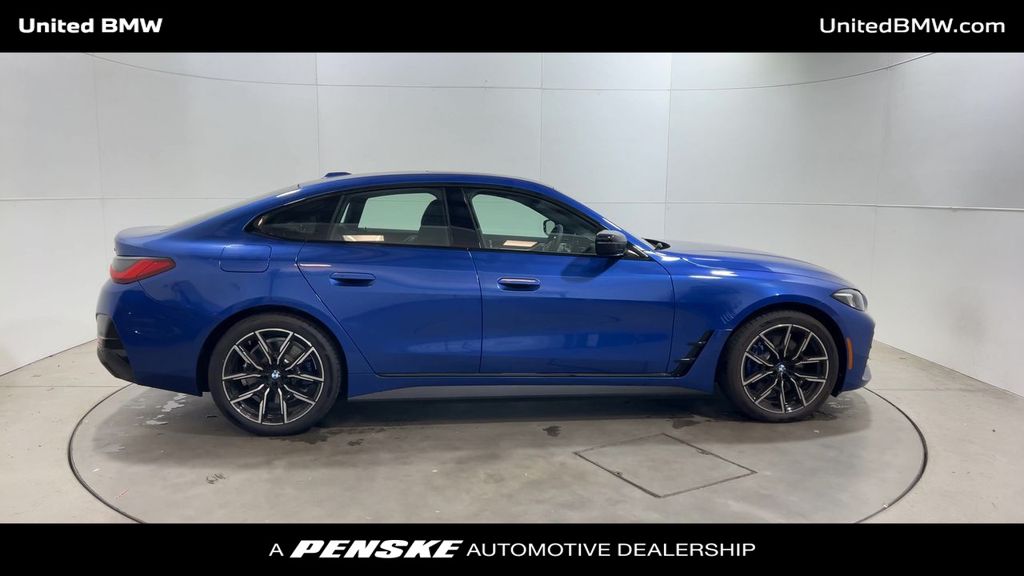 2025 BMW i4 eDrive40 9