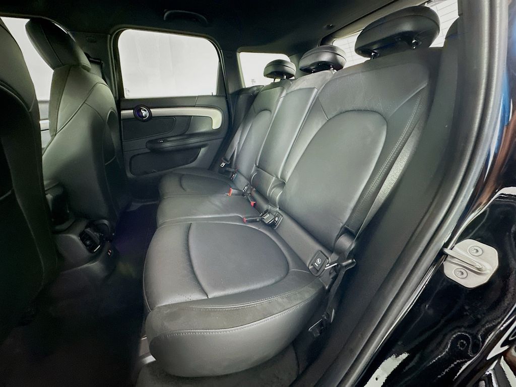 Thumbnail: 2023 MINI Cooper Countryman - 25