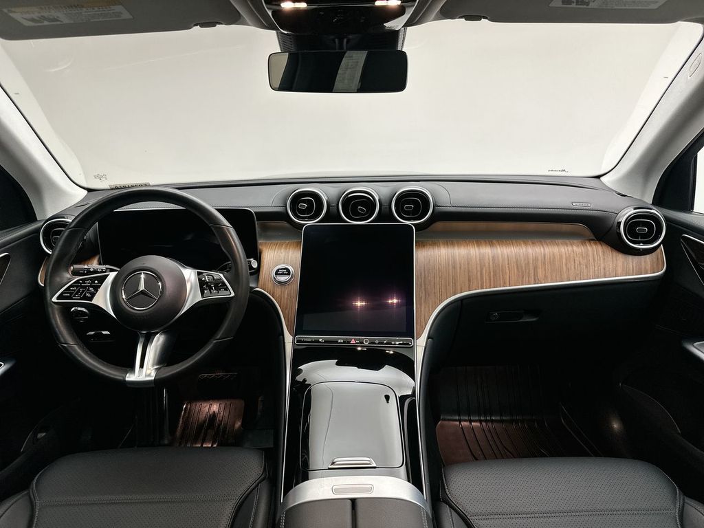 Thumbnail: 2023 Mercedes-Benz GLC - 20