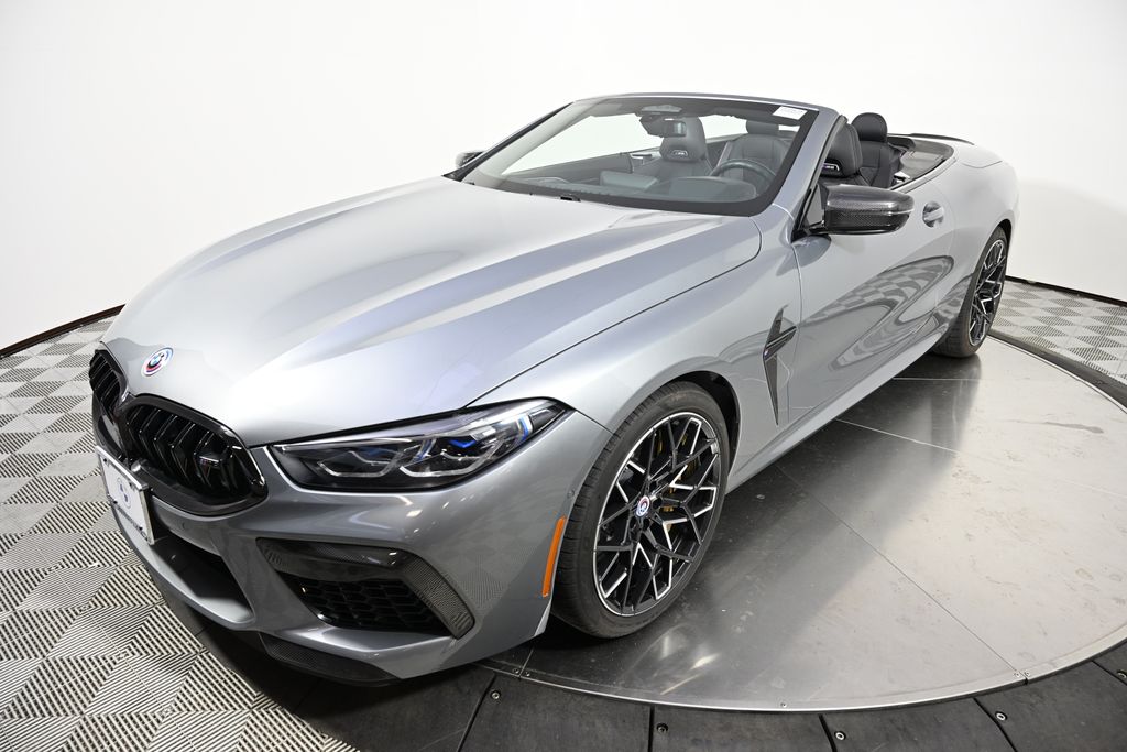 Thumbnail: 2023 BMW M8 - 2