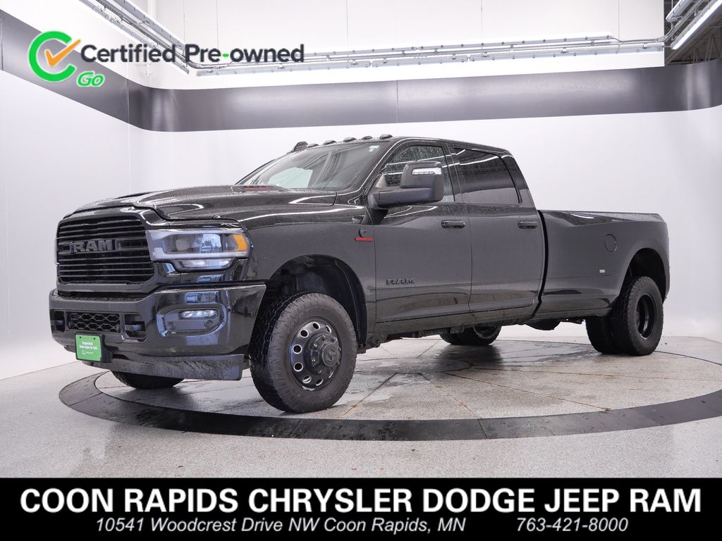 2024 RAM 3500 Laramie Crew Cab LB DRW 4WD