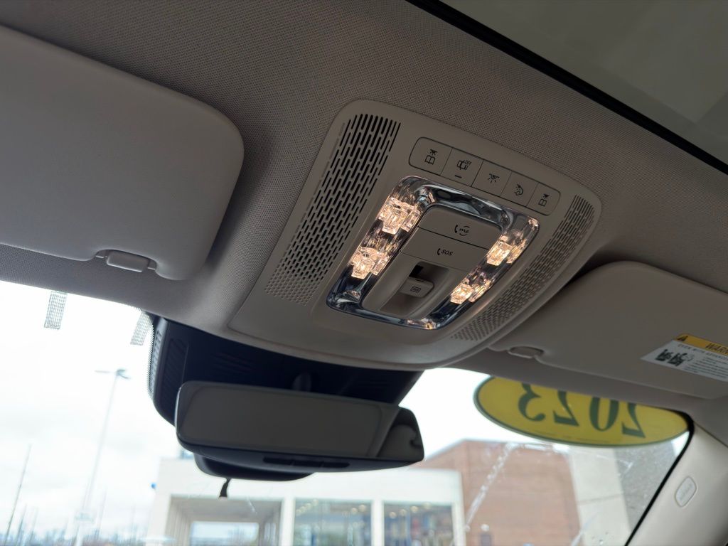 Thumbnail: 2023 Mercedes-Benz GLB - 14