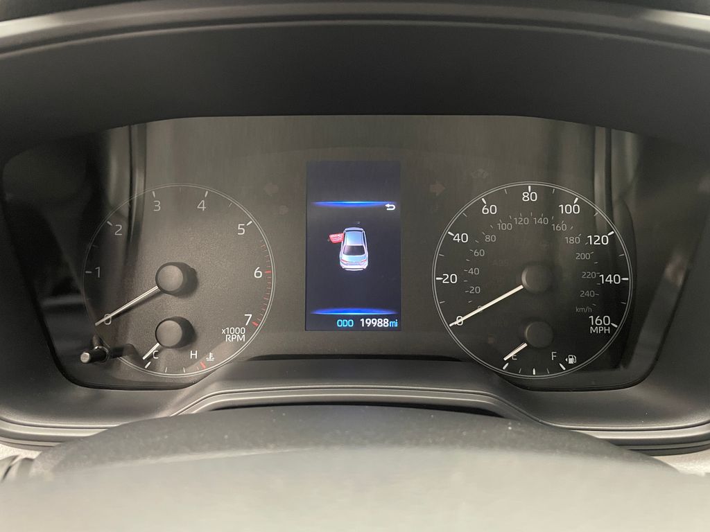 2024 Toyota Corolla SE 23