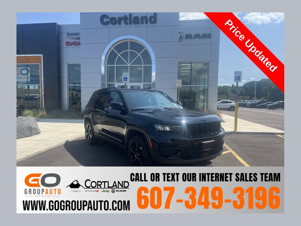2023 Jeep Grand Cherokee Negro (Diamond Black Crystal Pearlcoat) SUV/Crossover Todo terreno 8 velocidades Automática