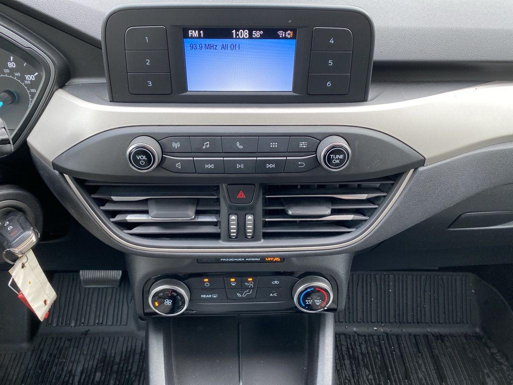 used 2022 Ford Escape car, priced at $16,995