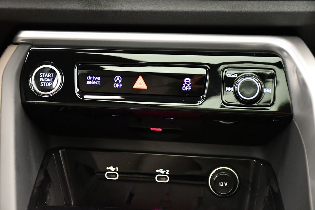 Thumbnail: 2025 Audi Q5 - 27