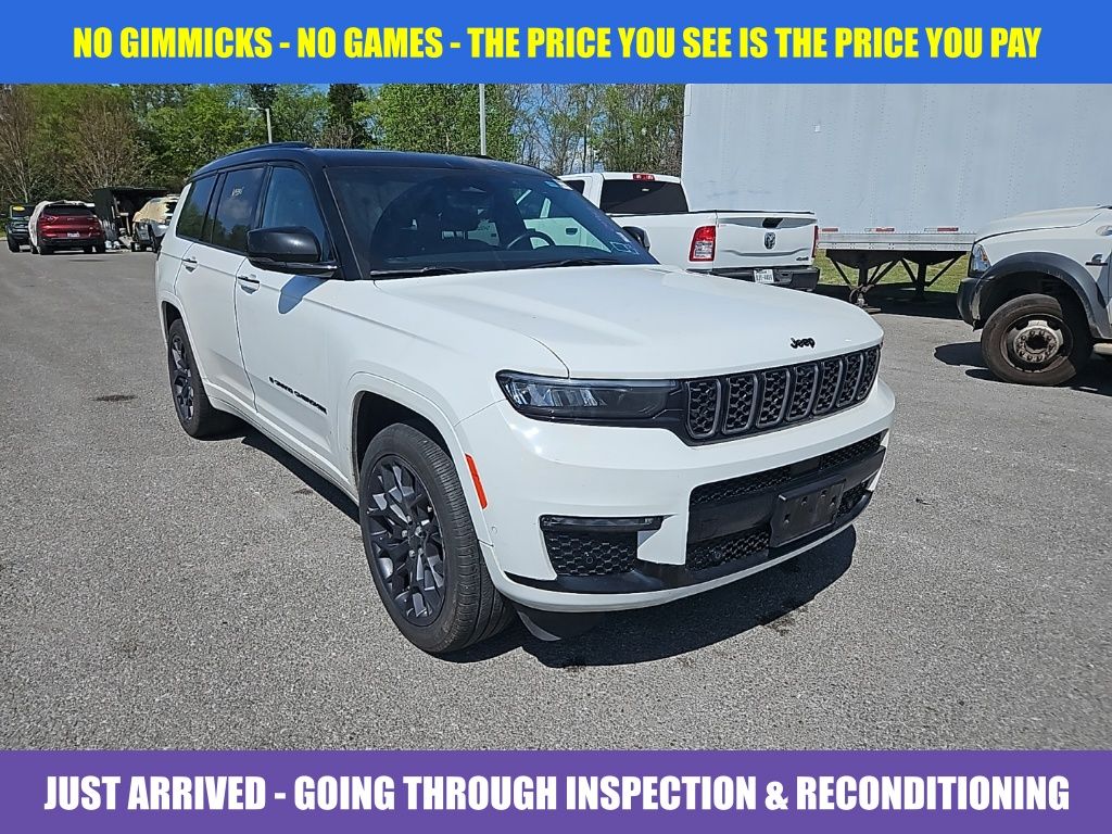 Bright White Clearcoat 2023 Jeep Grand Cherokee L Summit 4WD SUV / Crossover Four-Wheel Drive 8-Speed Automatic