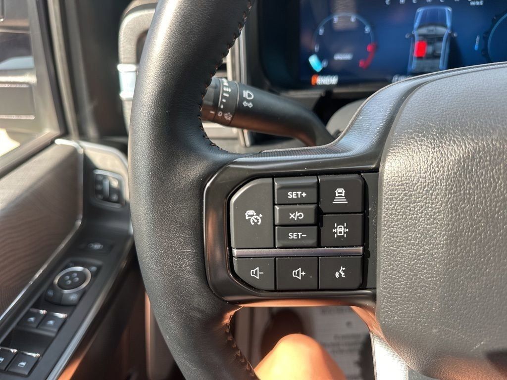 2024 White Metallic Ford Super Duty F-250 SRW Platinum 4X4 Truck
