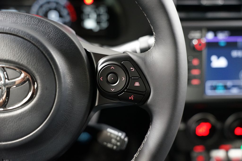 2025 Toyota GR86 Premium 13