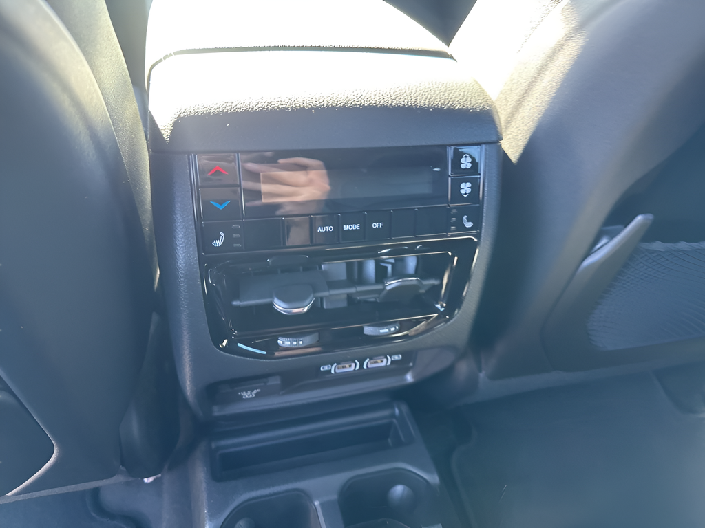 New Car 2025 Jeep Grand Cherokee L  Limited For Sale Under $50,000 In Austin, Texas