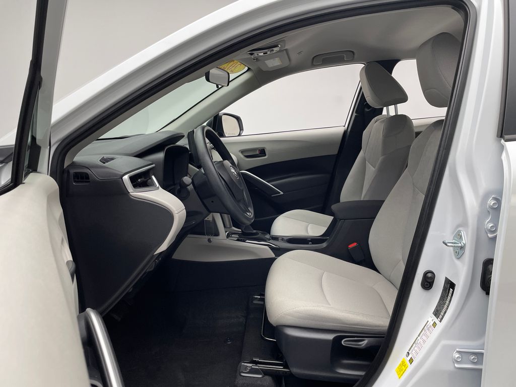 Thumbnail: 2025 Toyota Corolla Cross - 12