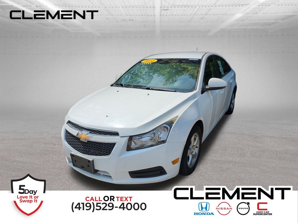 Summit White 2014 Chevrolet Cruze Sedan Front-Wheel Drive 6-Speed Automatic Overdrive