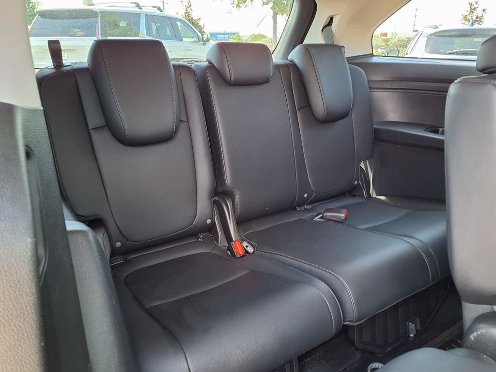 Used 2025 Honda Odyssey Van