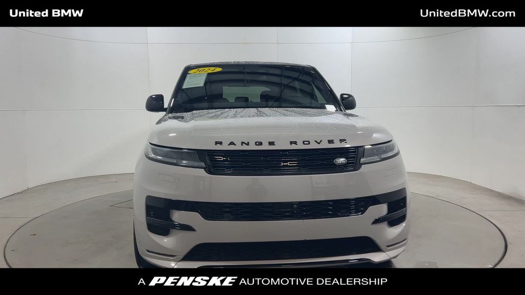 Thumbnail: 2024 Land Rover Range Rover Sport - 3