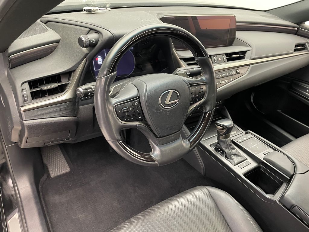 2021 Lexus ES 350 11