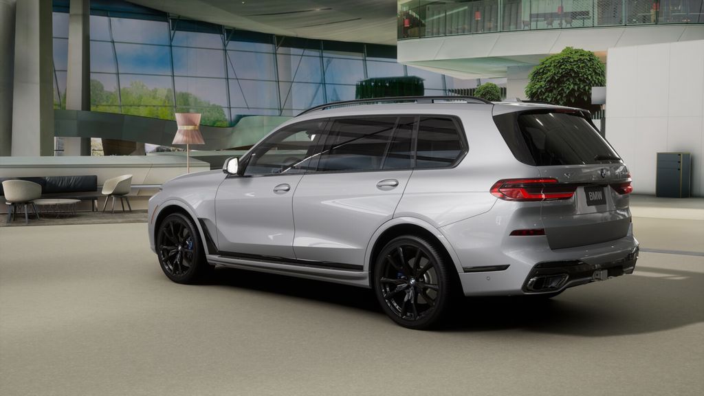 Thumbnail: 2026 BMW X7 - 2