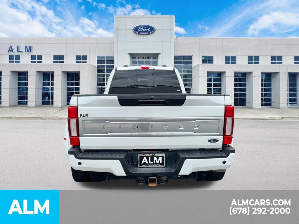 Used 2022 White Ford Limited image 7