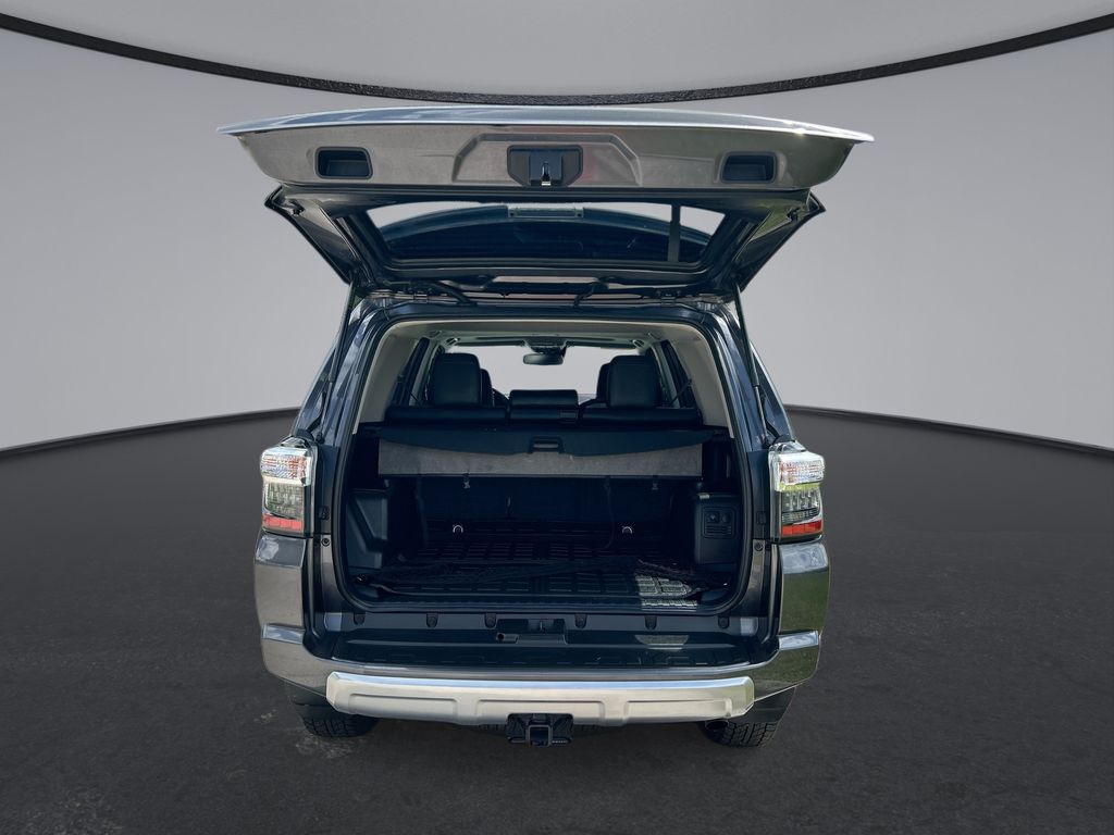 Thumbnail: 2023 Toyota 4Runner - 32